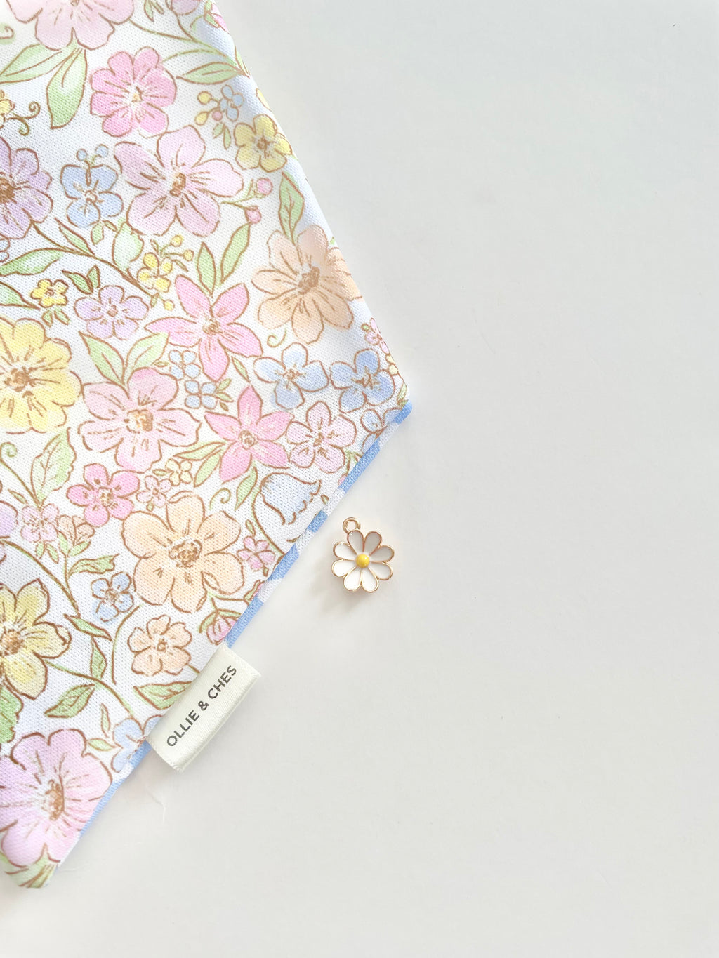 Brunch Collar Charm