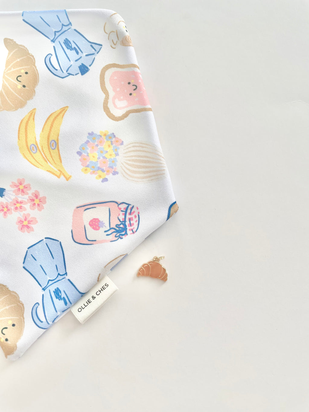 Brunch Collar Charm