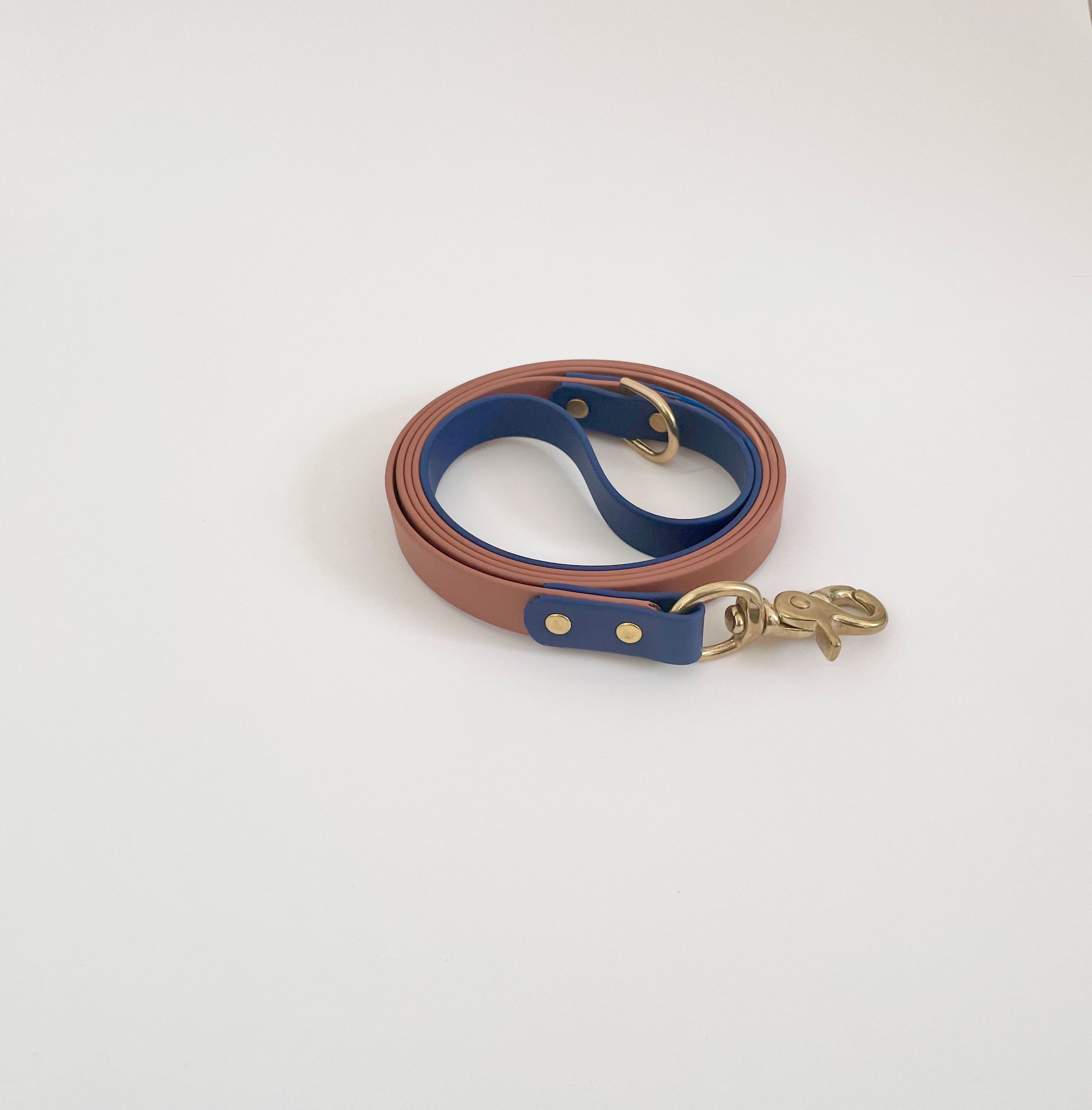 Two Tone Classic Leash - Camel/Navy