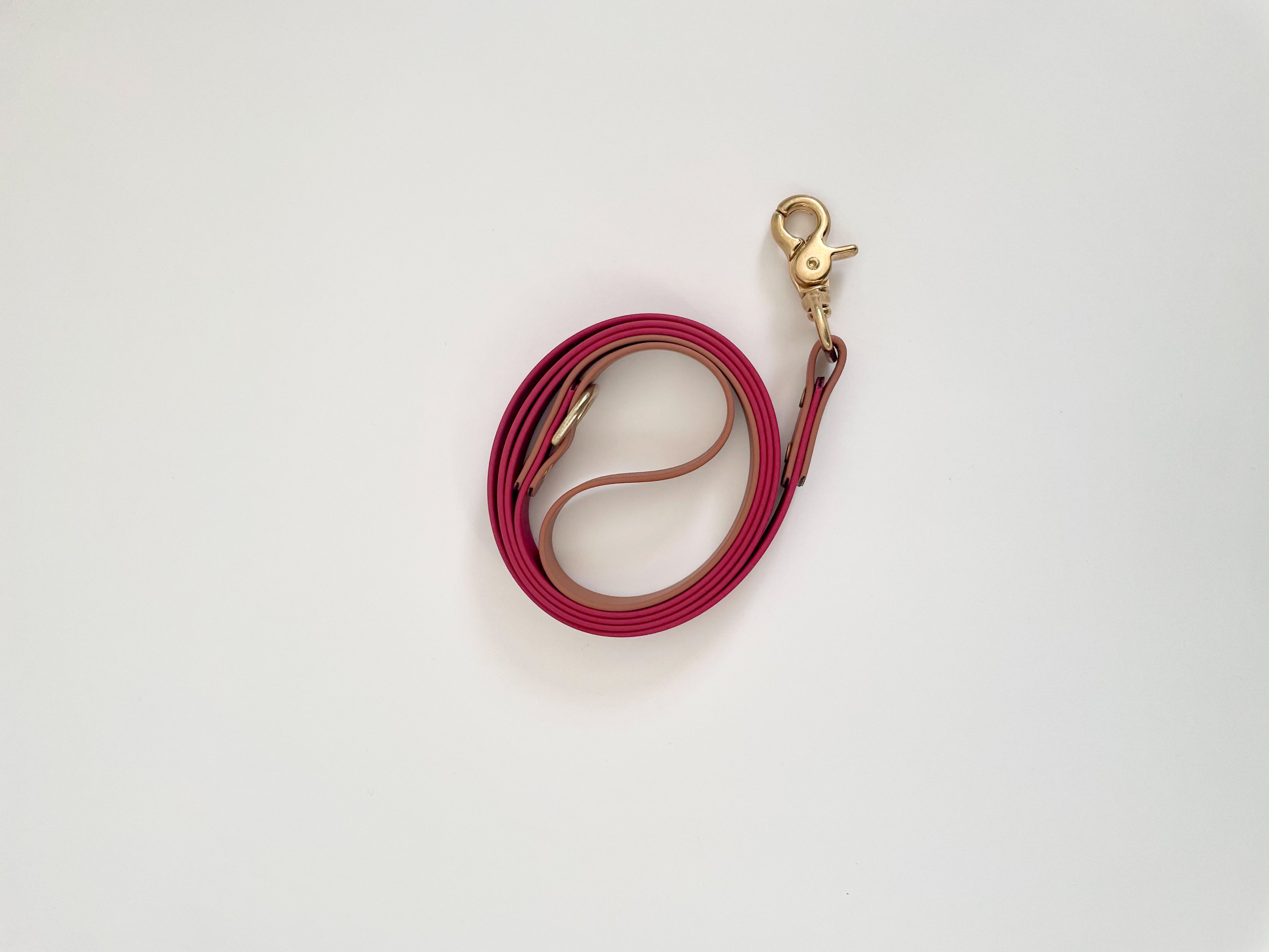 Two Tone Classic Leash - Cranberry/Camel